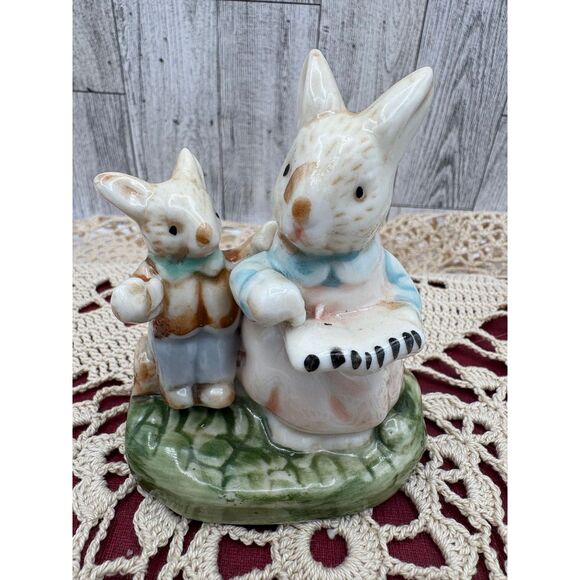 Vintage Mother and Baby Bunny Porcelain Figurine - Picture 3 of 6